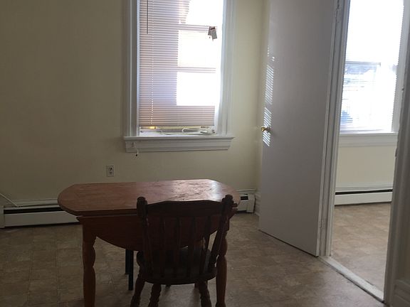 4th image of 8701 Jamaica Ave