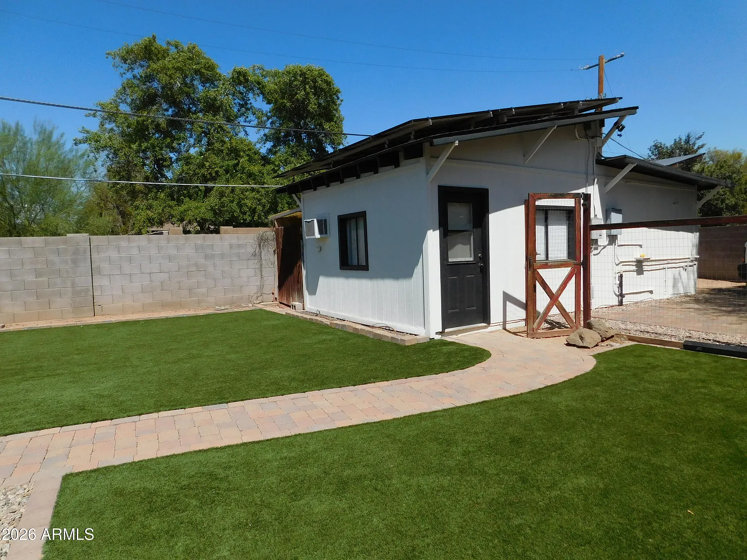 1 bed, 1.0 bath, 522 sqft, $1,150 — Photo 2