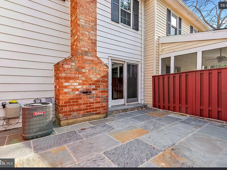 1713 Redgate Farms Ct #1713 — Photo 13