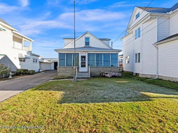 131 Stephenson St, Duryea, PA 18642