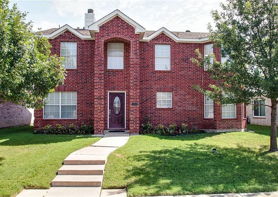 1st image of 2269 Bresee Dr