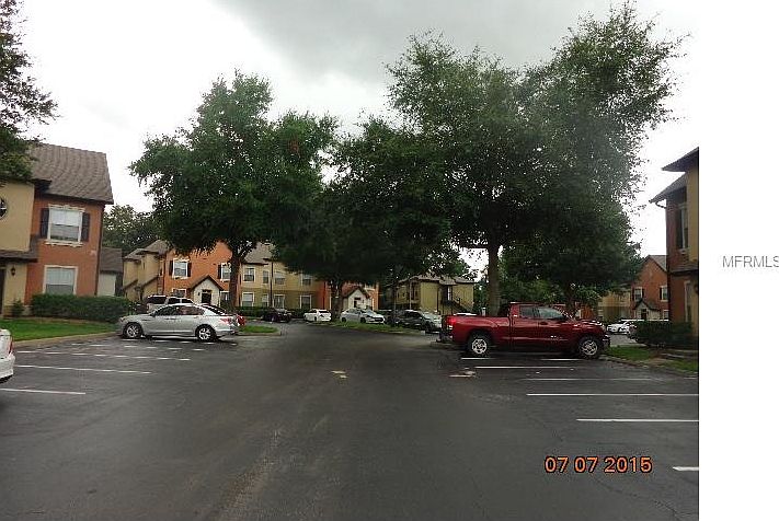 2nd image of 5961 Westgate Dr APT 2021