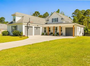 204 Dean Dr, Guyton, GA 31312