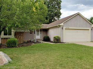 43534 Hanford Rd, Canton, MI 48187