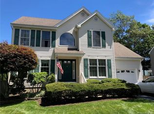 239 Lazy Oak Ln, Manahawkin, NJ 08050