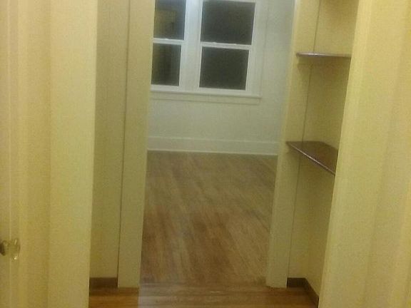 5th image of 3125 Herman Ave