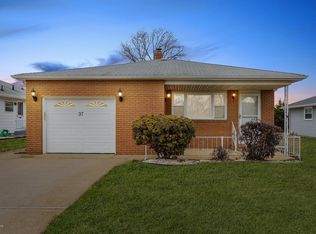 37 Harrington Dr S, Toms River, NJ 08757