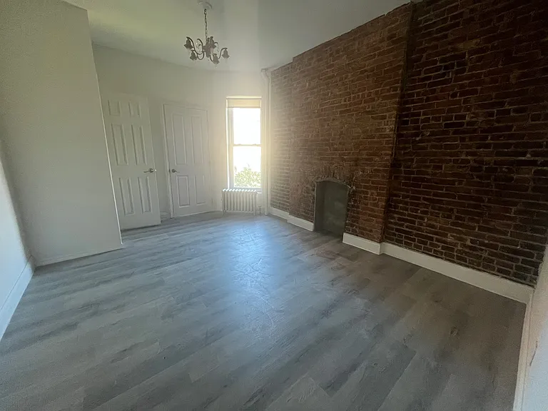 105 E 122nd St #4E — Photo 7