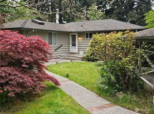 201 SW 176th St, Normandy Park, WA 98166