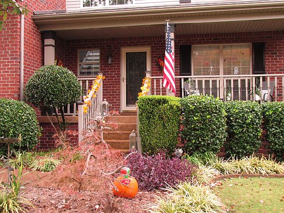 2nd image of 2422 Keeling Dr