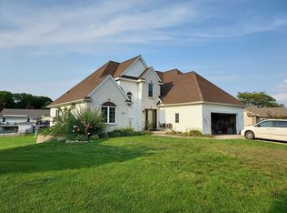 7707 Park Ridge Dr SW, Jenison, MI 49428