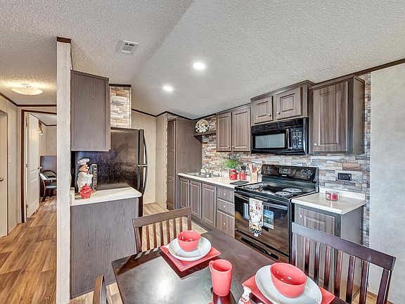 3rd image of 2100 E Gayle Ave