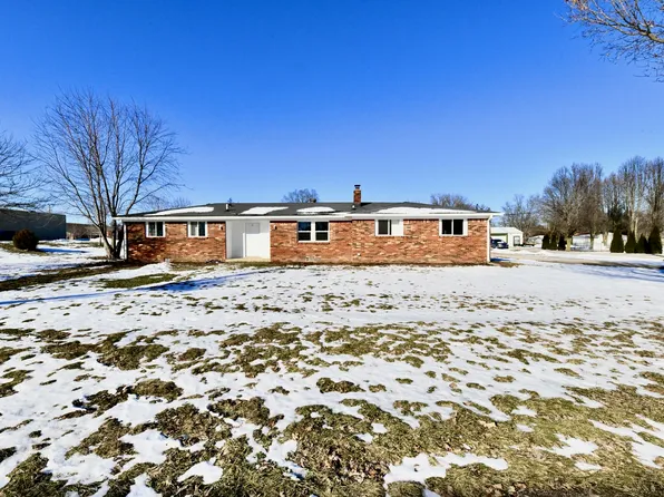 6240 Mills Rd, Indianapolis, IN 46221