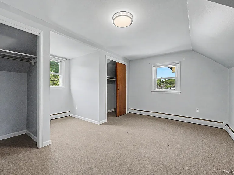 18 Heath Ln — Photo 16