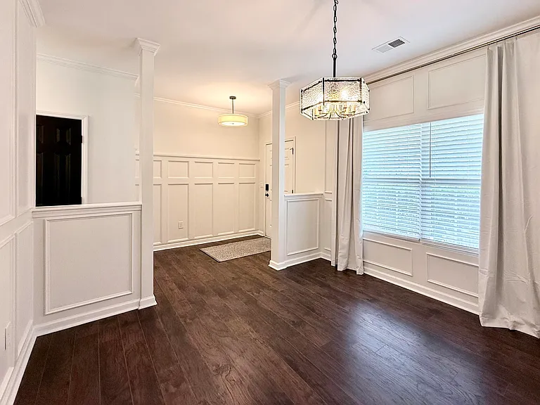 4604 Miller Dr — Photo 6