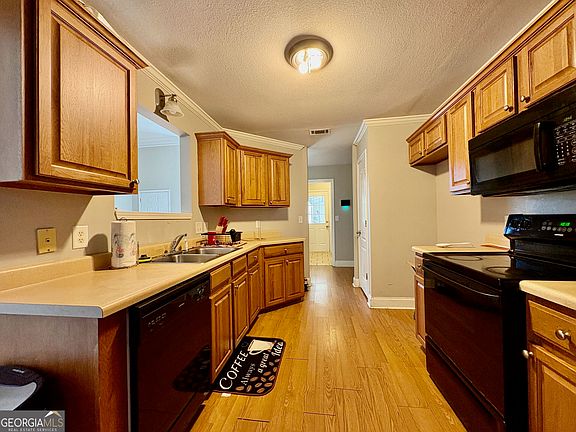 5th image of 502 Manchester Ln