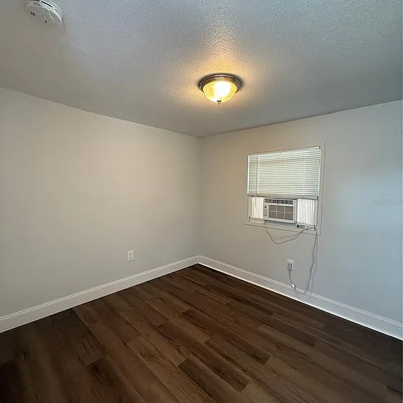 37412 Carringer Rd #37412 — Photo 7