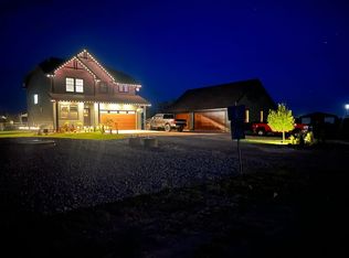 3 Caragana Dr, Ulm, MT 59485