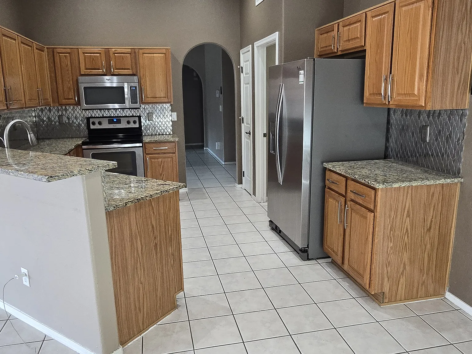 3 bed, 1772 sqft, $2,500 — Photo 3