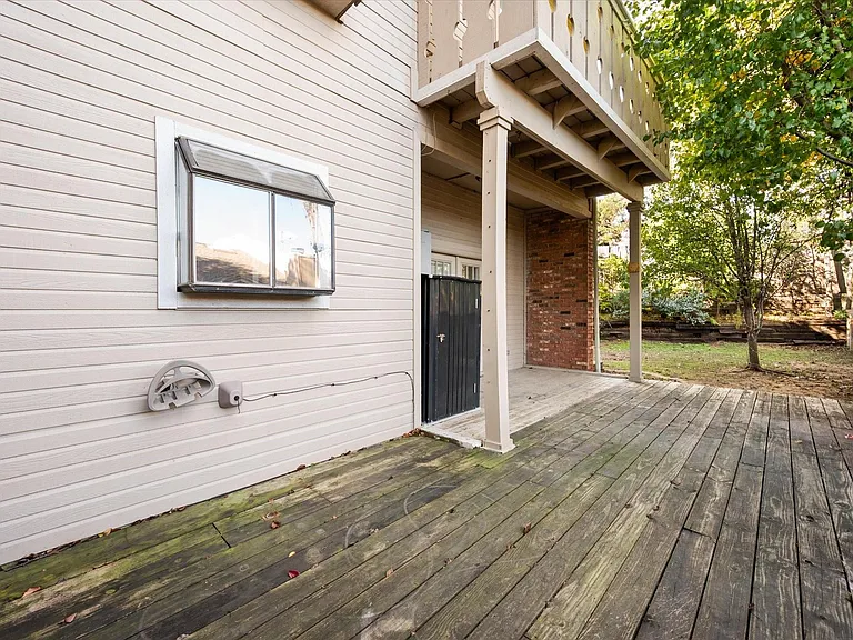 2312 Perkins Rd — Photo 28