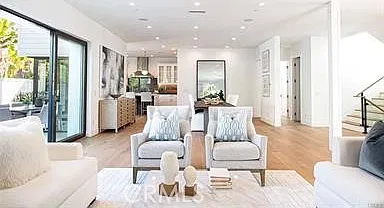 4 bed, 6.5 bath, 5299 sqft, $22,900 — Photo 2