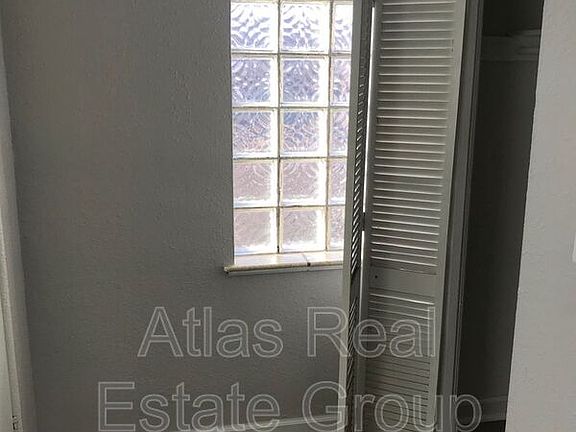 3rd image of 1526 Wabash St #1