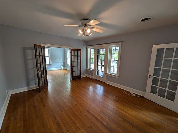 4th image of 3302 Kensington Ave #3304