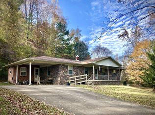 241 Mockerson Rd, Leoma, TN 38468