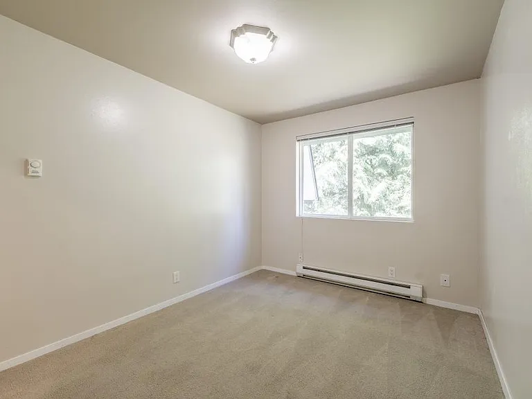 Bedroom #1