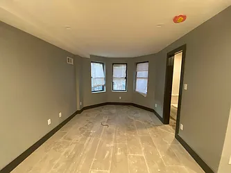 Rented by Premier Metro Realty Corp