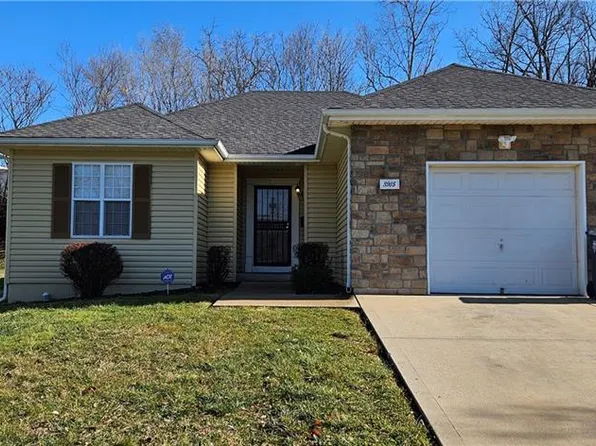 3915 Highland Ave, Kansas City, MO 64110