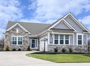 1296 Huntwick Ln, Maineville, OH 45039