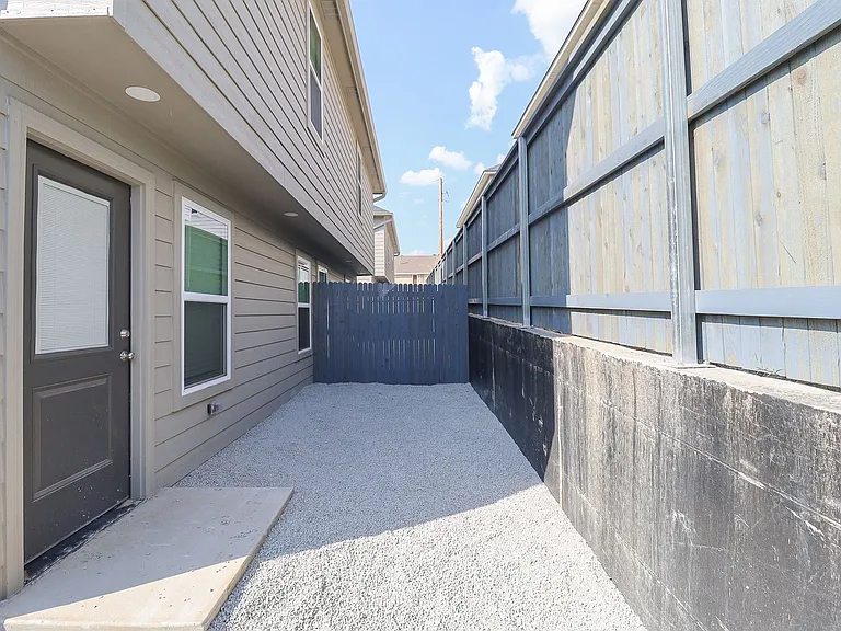 216 N Cleveland Ave #A — Photo 25