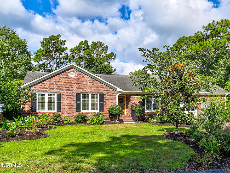 1st image of 3118 Scarborough Drive
