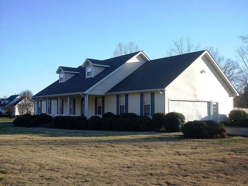 1st image of 427 Brittney Ln
