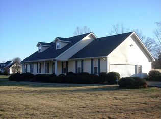 427 Brittney Ln, Lexington, TN 38351