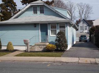 210 Mechanic St, Cape May Court House, NJ 08210