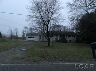 8442 Crabb Rd, Temperance, MI 48182