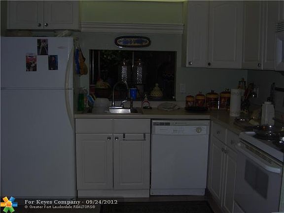 2nd image of 3000 NW 5th Ter APT 122