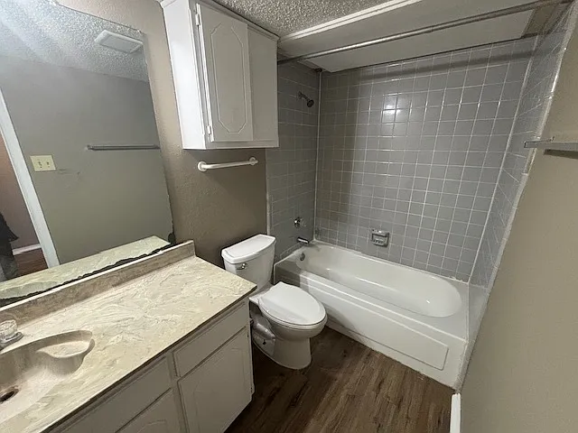 5025 Winder Ct #A — Photo 5