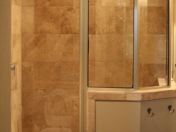 5th image of 1100 Upland Dr #2
