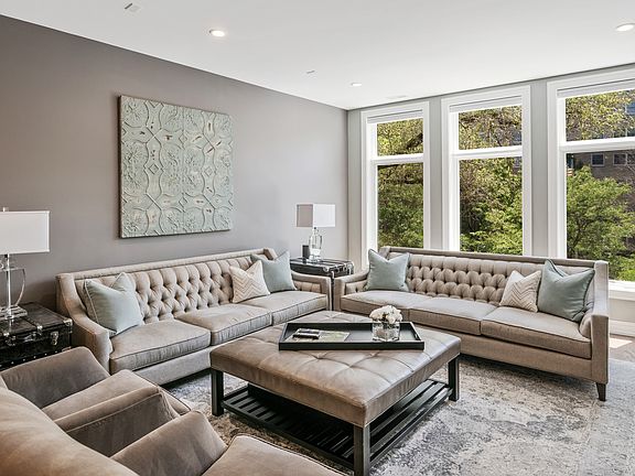 4th image of 858 W Aldine Ave #2