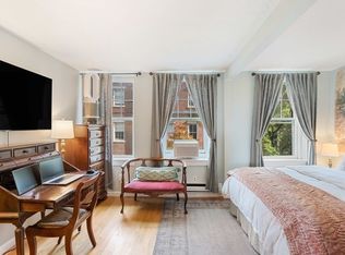 9 Hancock St APT 4, Boston, MA 02114