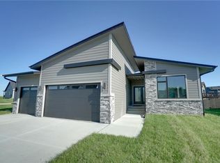 1709 NW 26th Ln, Grimes, IA 50111
