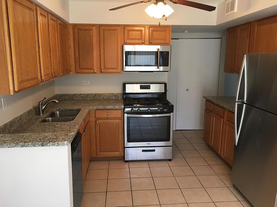 1st image of 510 Palace Ct