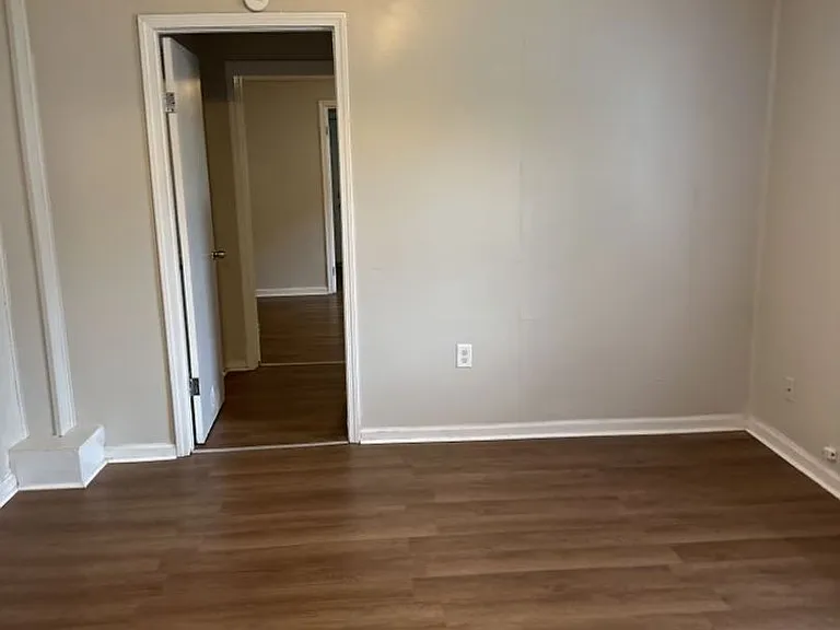 4020 Kirkland Ave — Photo 11