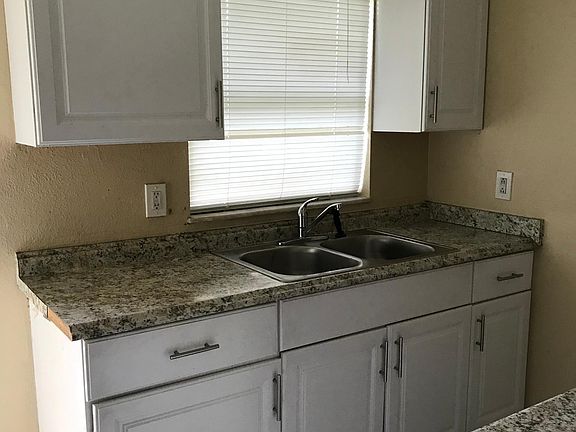 3rd image of 4766 Imogene Ct