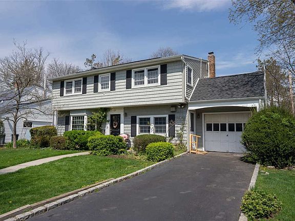 3rd image of 127 Shelter Ln