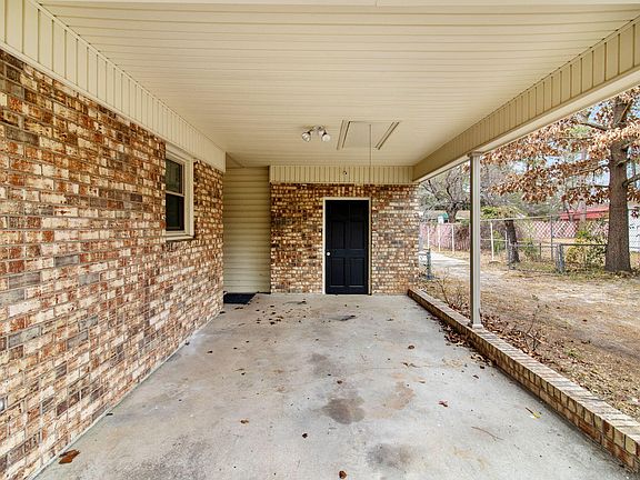 5th image of 513 Maxine St
