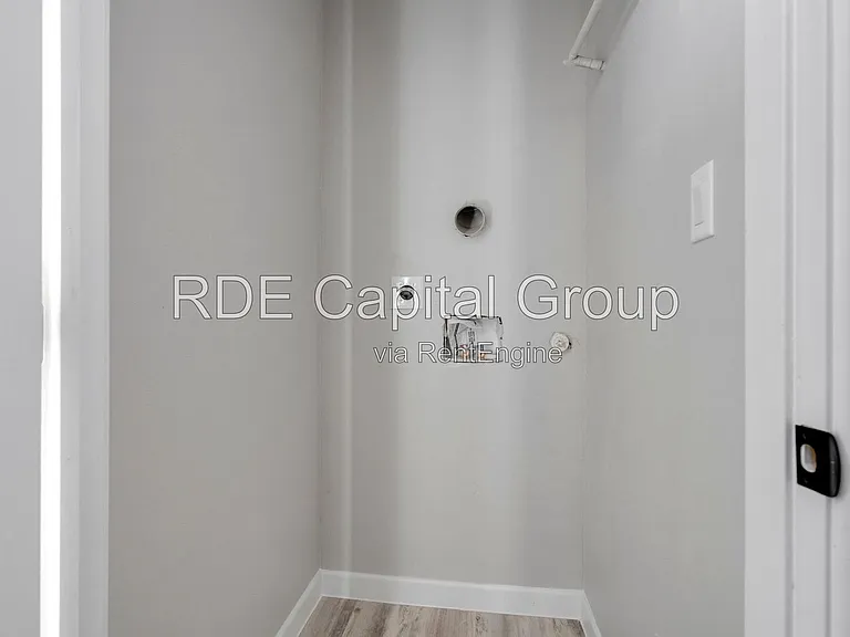 948 S Corinth Street Rd #1 — Photo 56
